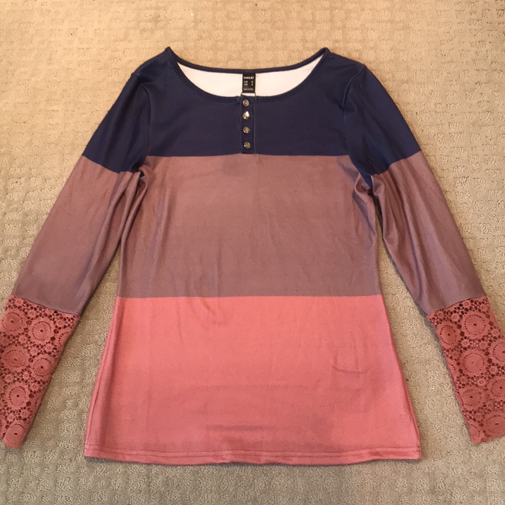 Just listed❤️ long sleeved colour blocked top with four button at rounded top